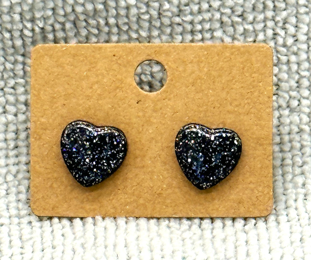 Black glitter heart stud earrings