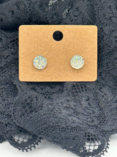 Load image into Gallery viewer, Druzy Resin stud earrings
