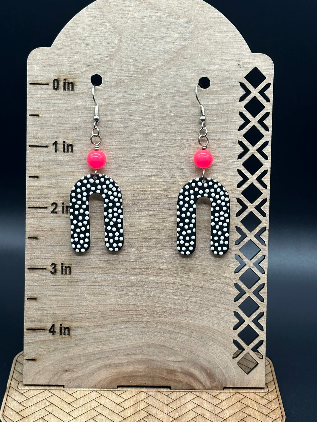 Black and white polka dot arch earrings