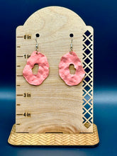 Load image into Gallery viewer, Coral metal dangle earrings
