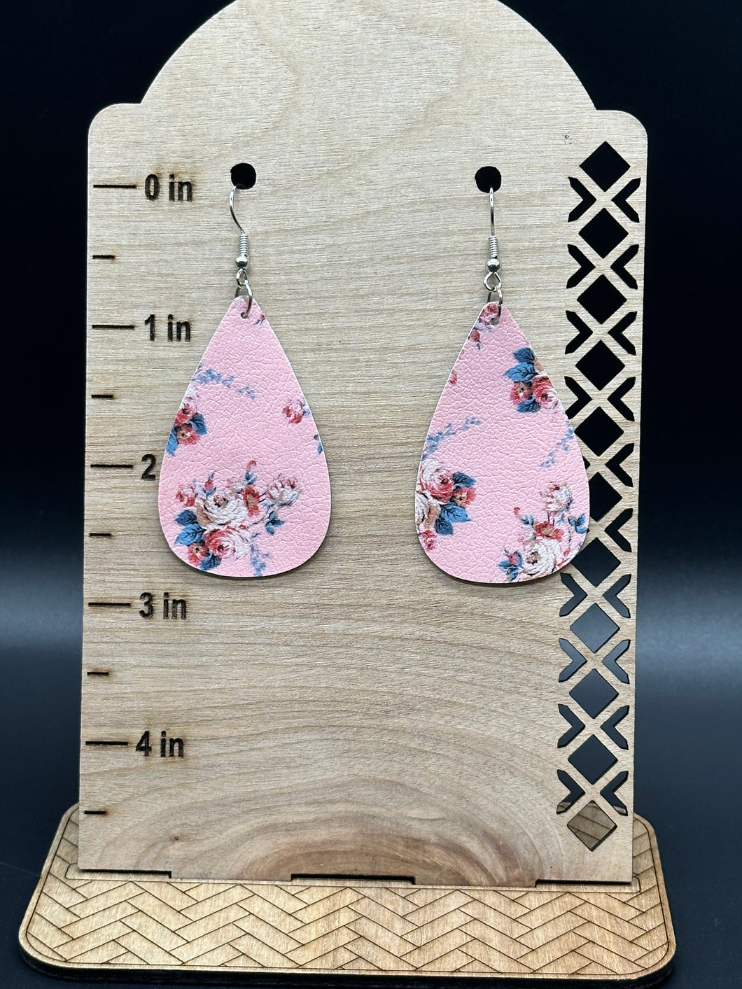 Floral faux leather earrings