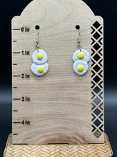 Load image into Gallery viewer, Egg rubber earrings
